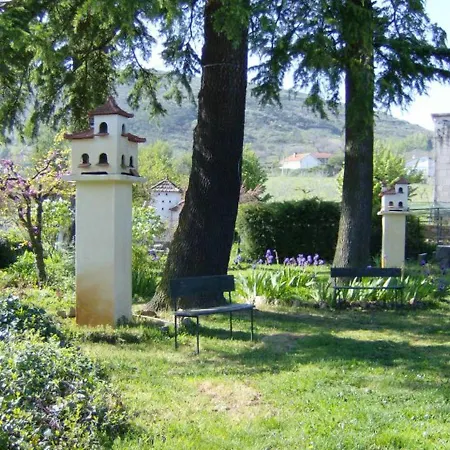 House With 3 Bedrooms In With Wonderful Mountain View Shared Pool Enclosed Garden 20 Km From The Beach Macedo de Cavaleiros